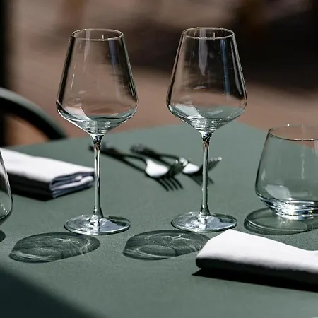 Hotell 70 Hectares... Et L'ocean