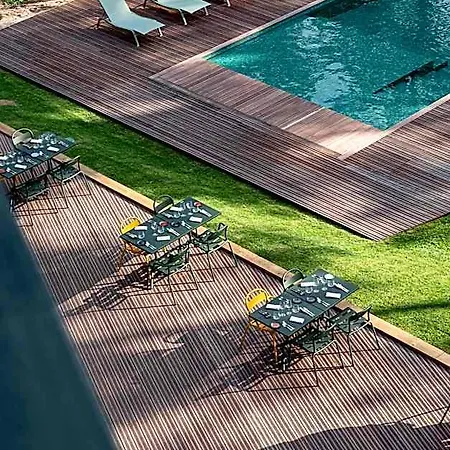 70 Hectares... Et L'océan Hotel